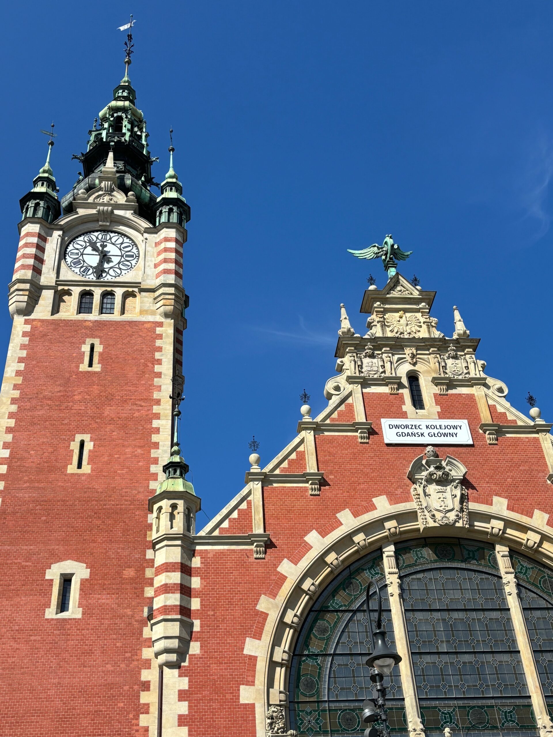 Why Charter a Private Jet to Gdańsk