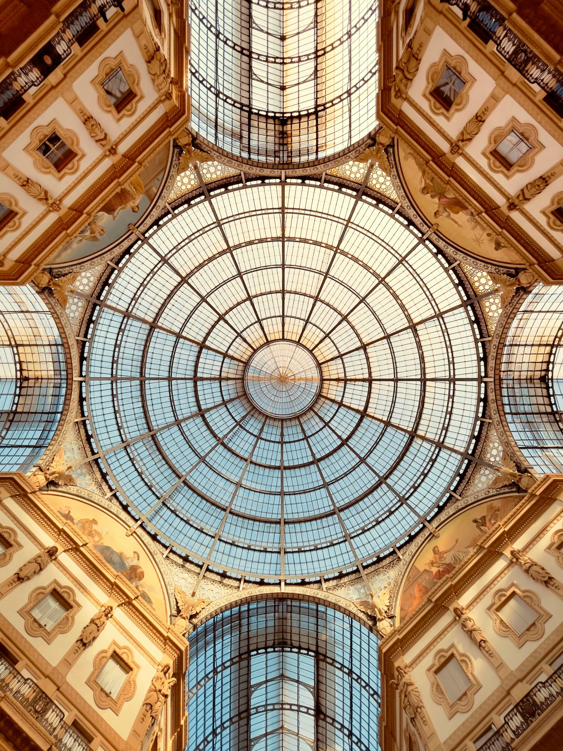 Hire a Private Jet to Milan