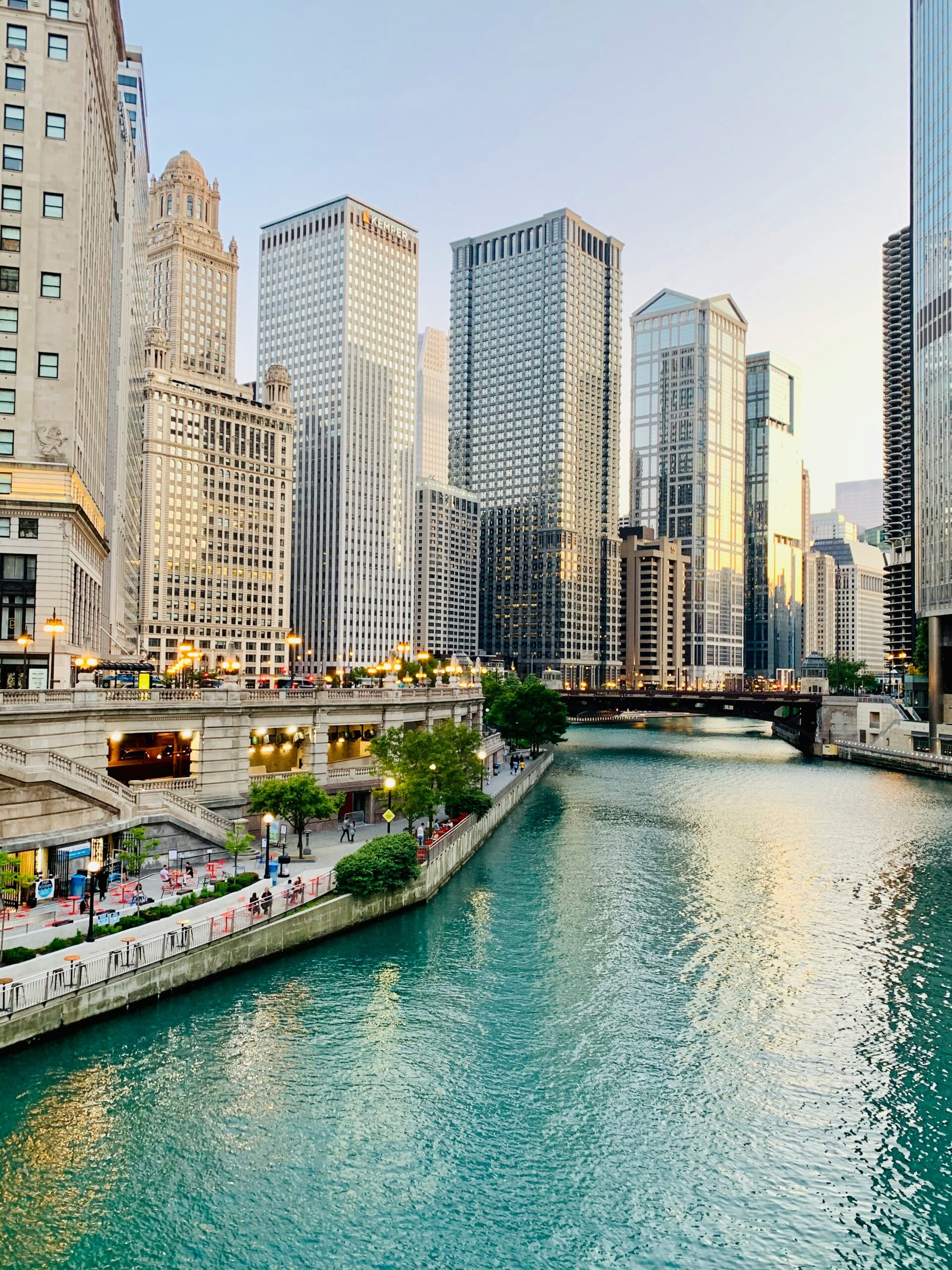 Private Jet Charter to and from Chicago