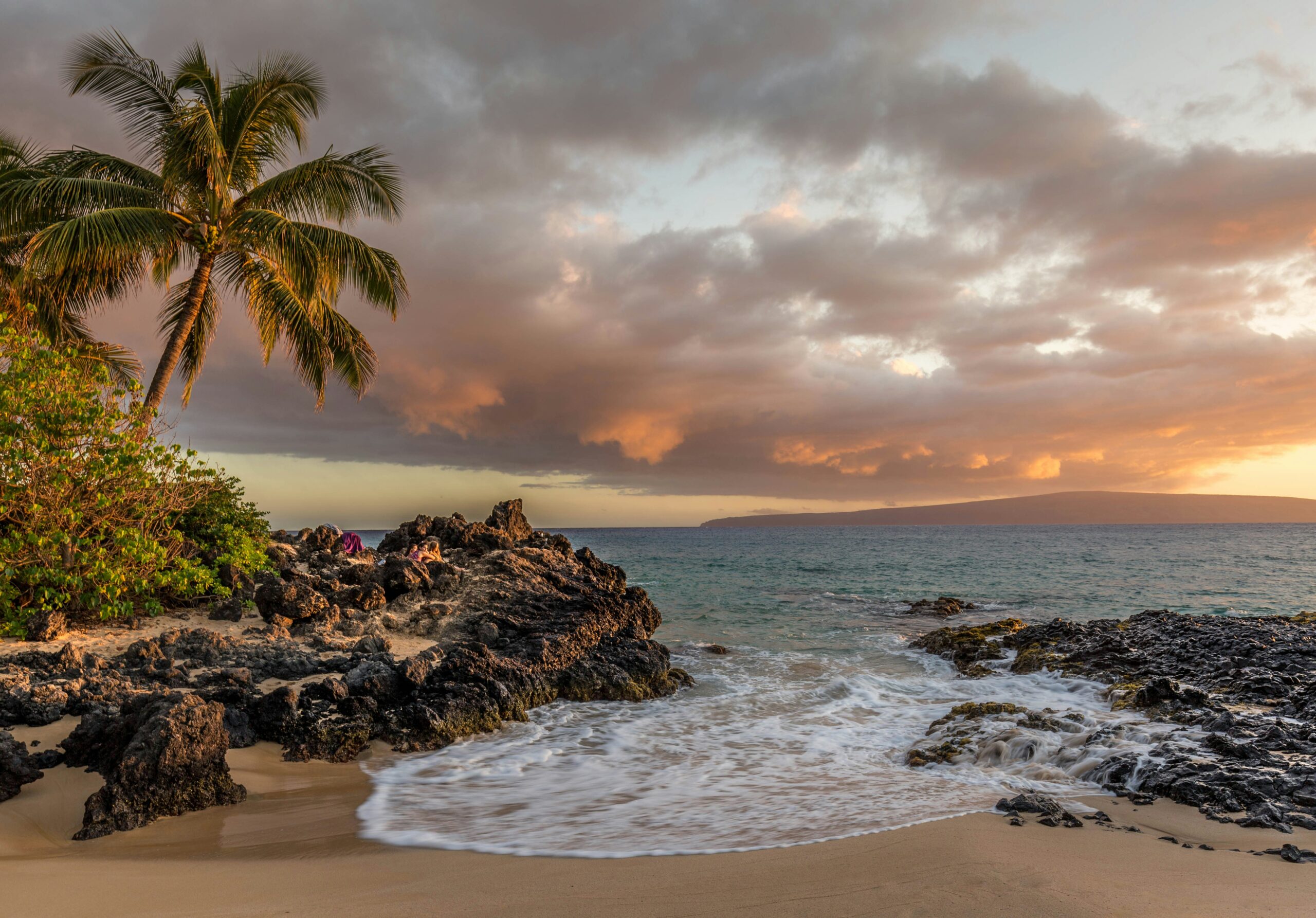 Private Jet Charter to and from Hawaii