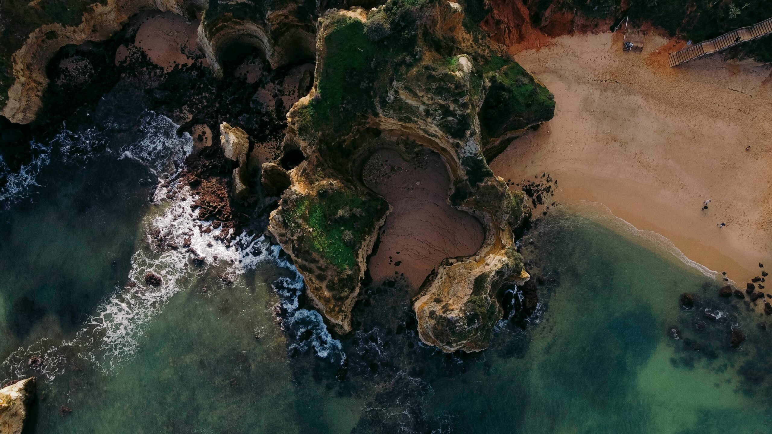 Why Fly Private to Faro?