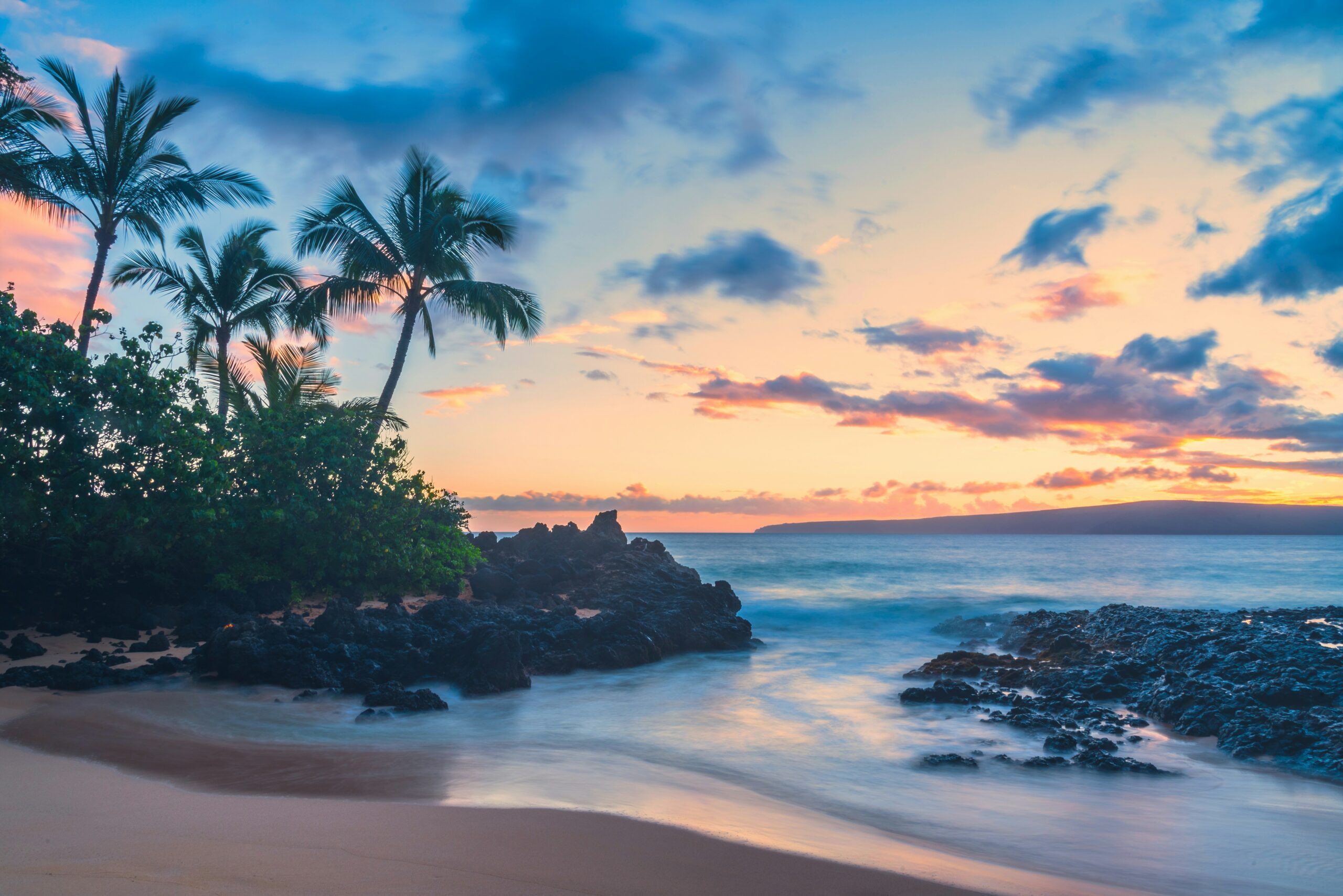 Private Jet Charter to and from Maui