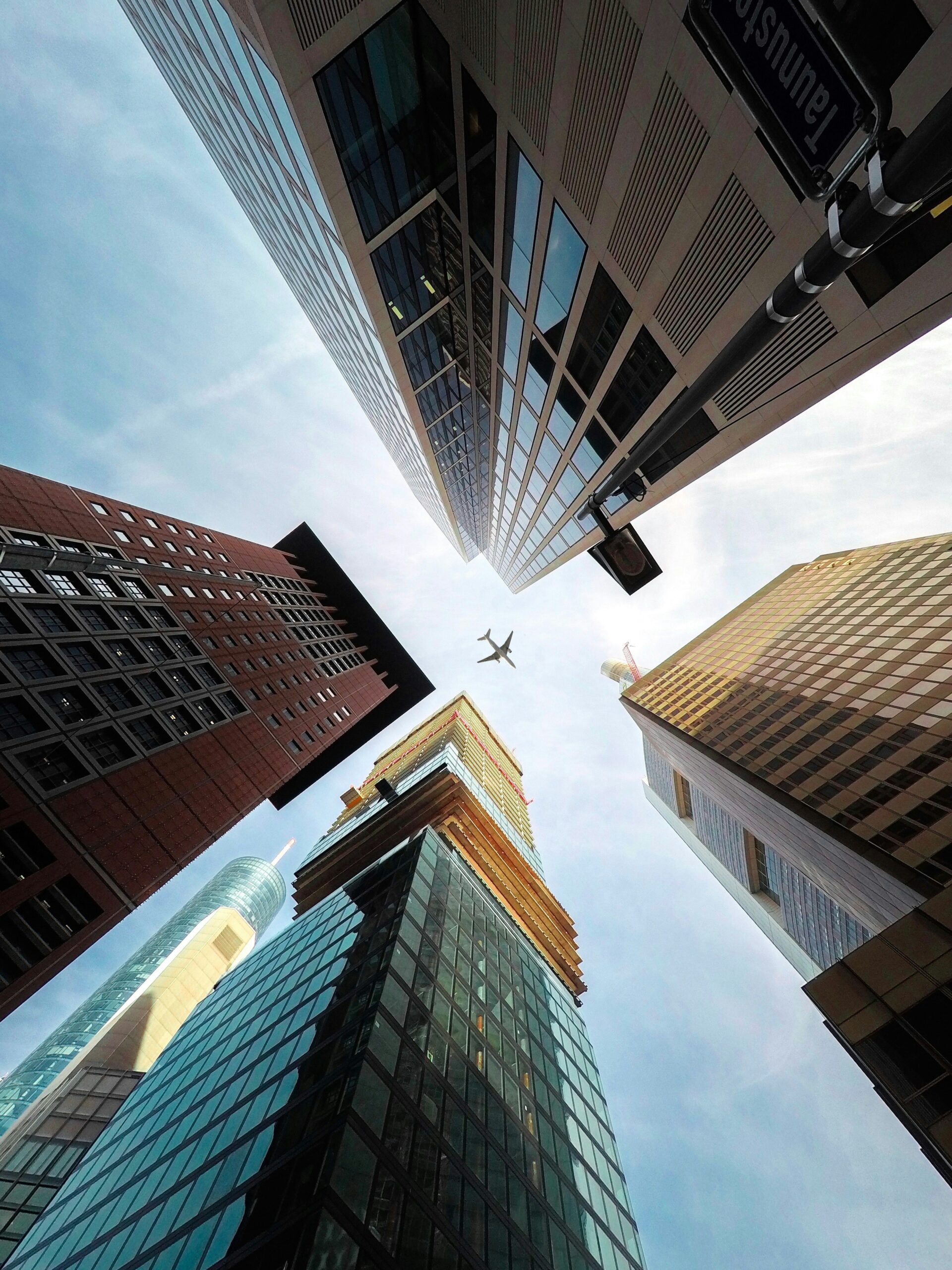 Why Fly Private to Frankfurt?