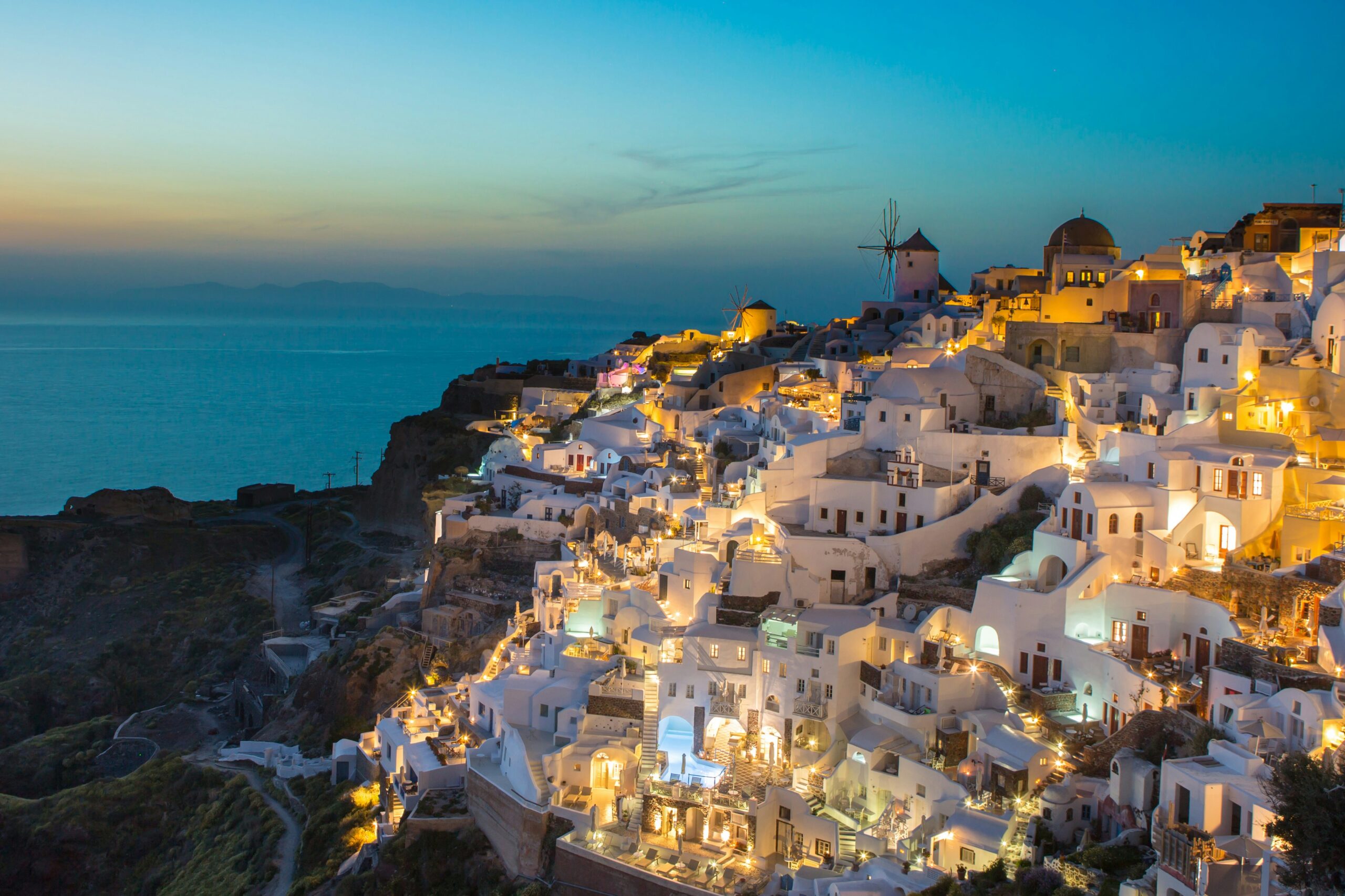 Contrata un jet privado a Santorini