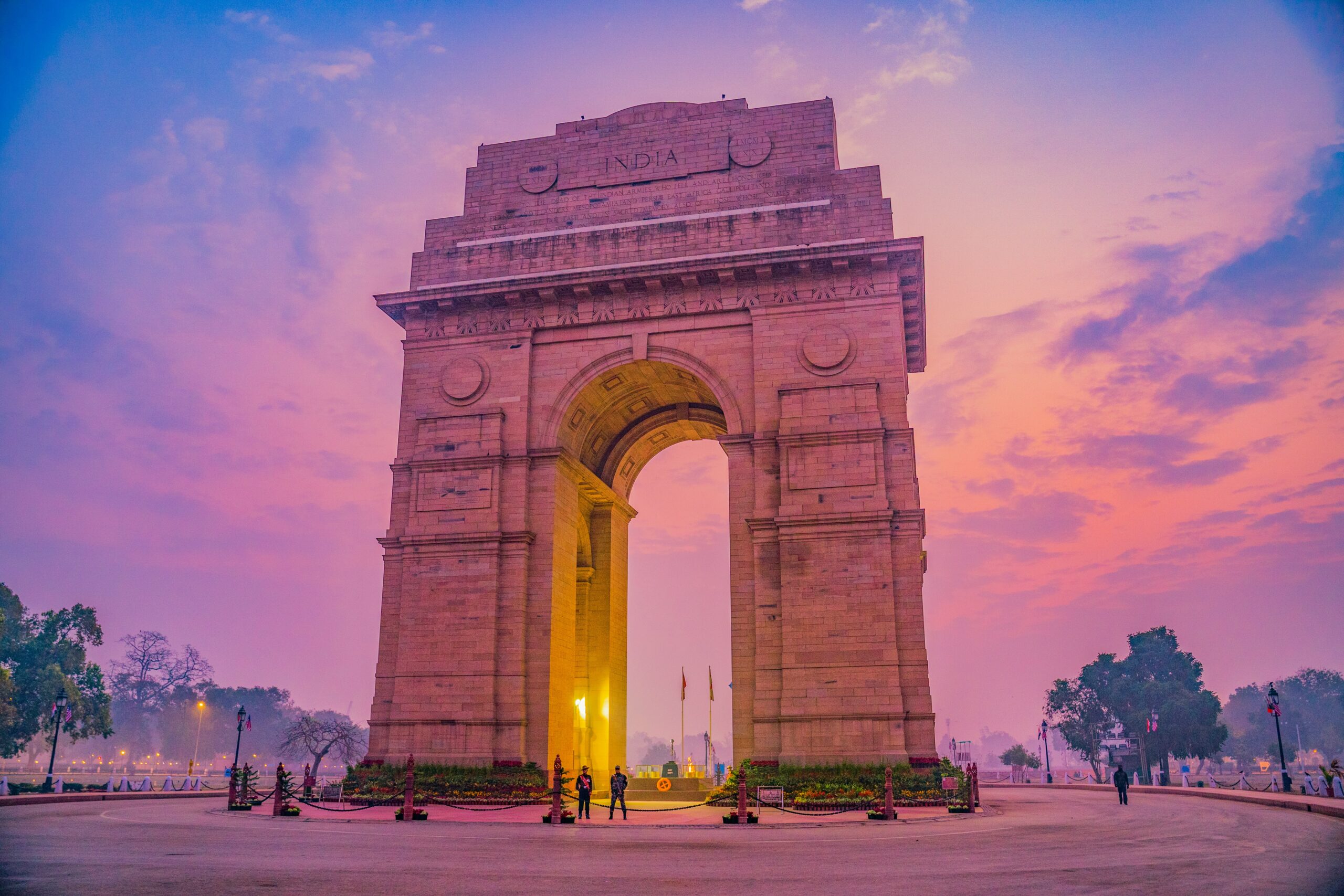 Hire a Private Jet to Delhi