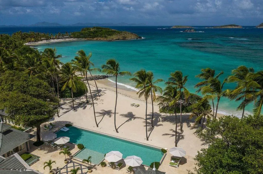 Popular Private Jet Routes to and from Mustique
