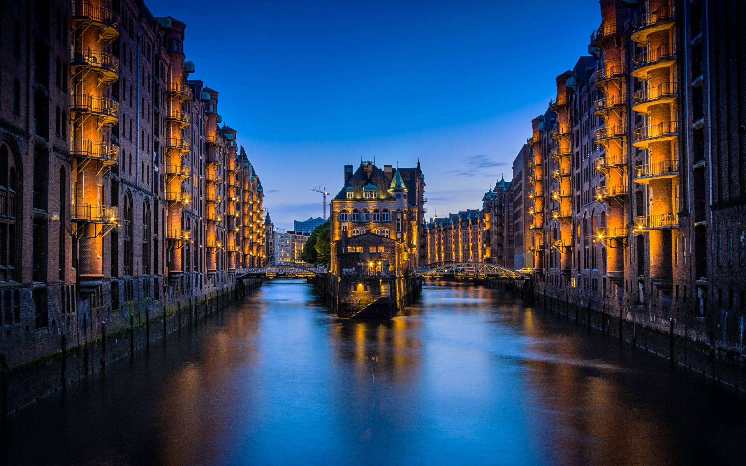 Private Jet Charter to and from Hamburg