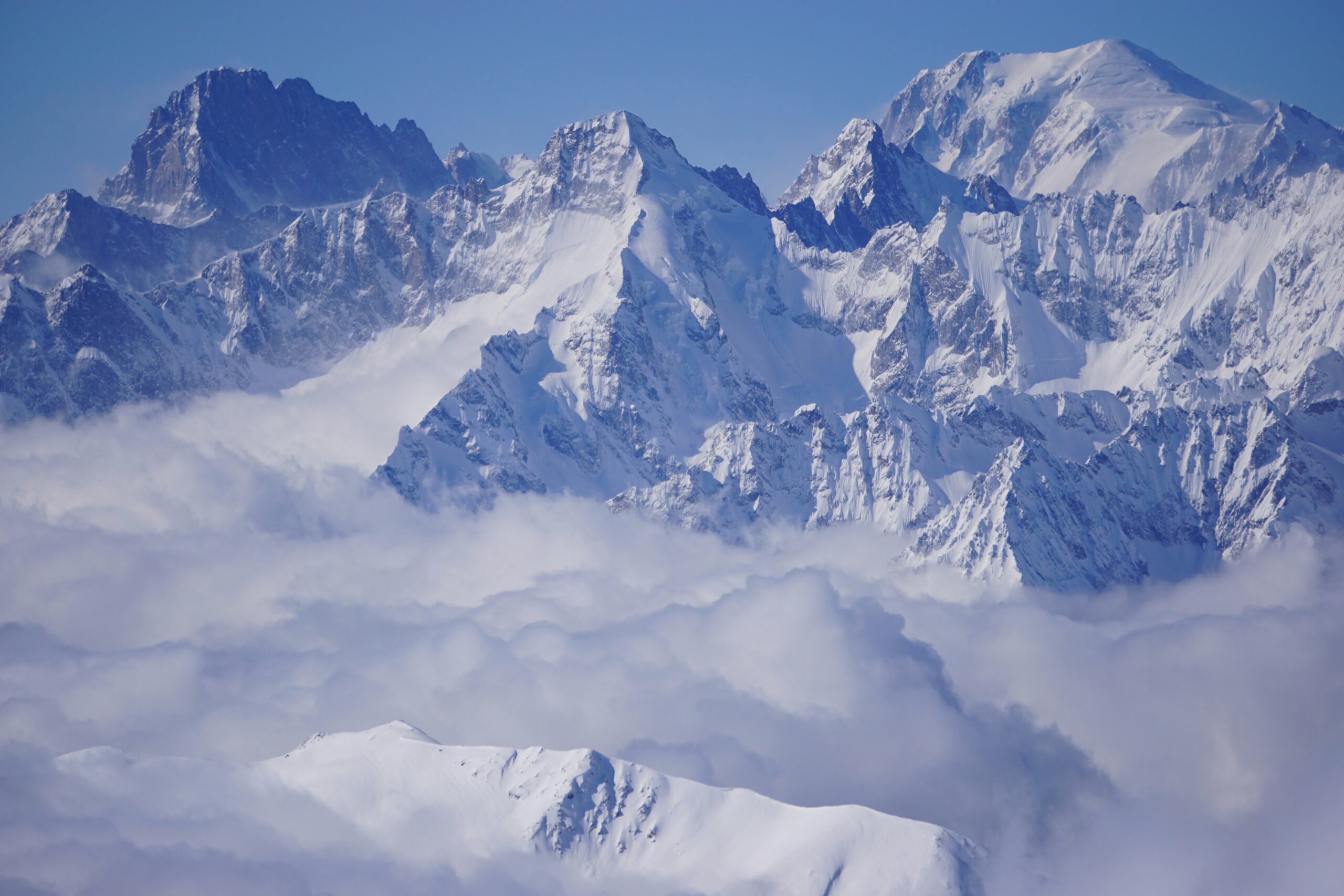 Popular Private Jet Routes to and from Verbier