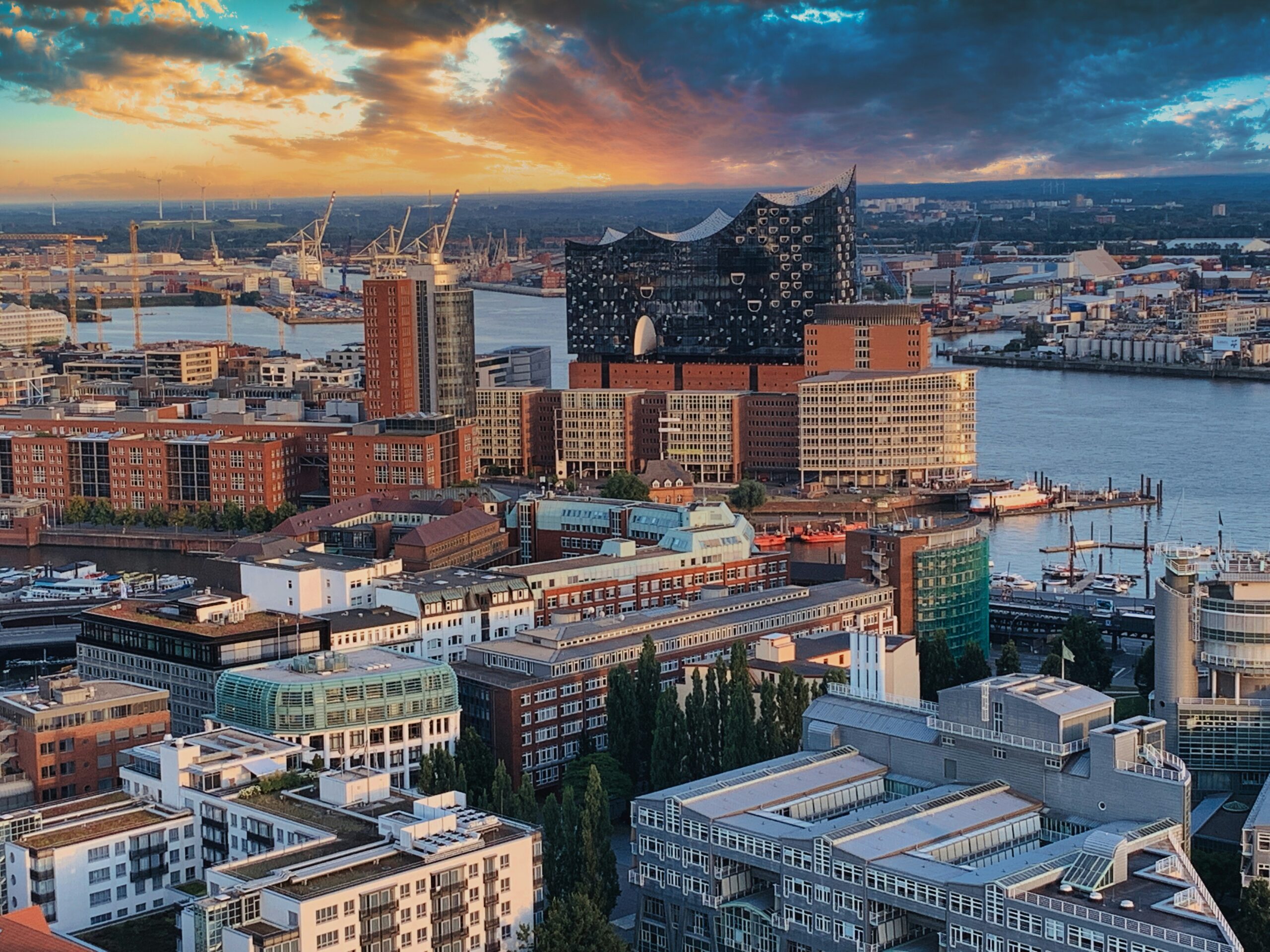 Why Fly Private to Hamburg?