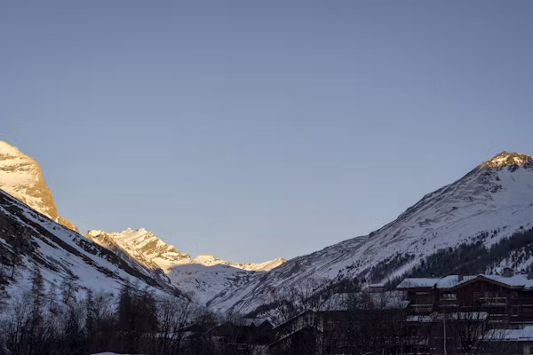 Private Jet Airports in Val d'Isère